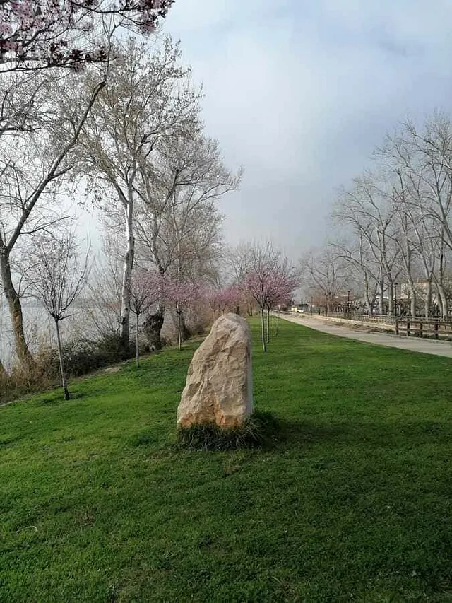 La Caseta Del Canal zonas verdes y entorno de la casa